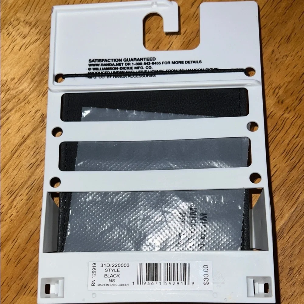 Dickies Black Leather Passcase